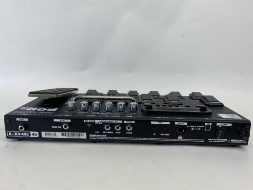 Gear Hunter | Line 6 - POD XT LIVE